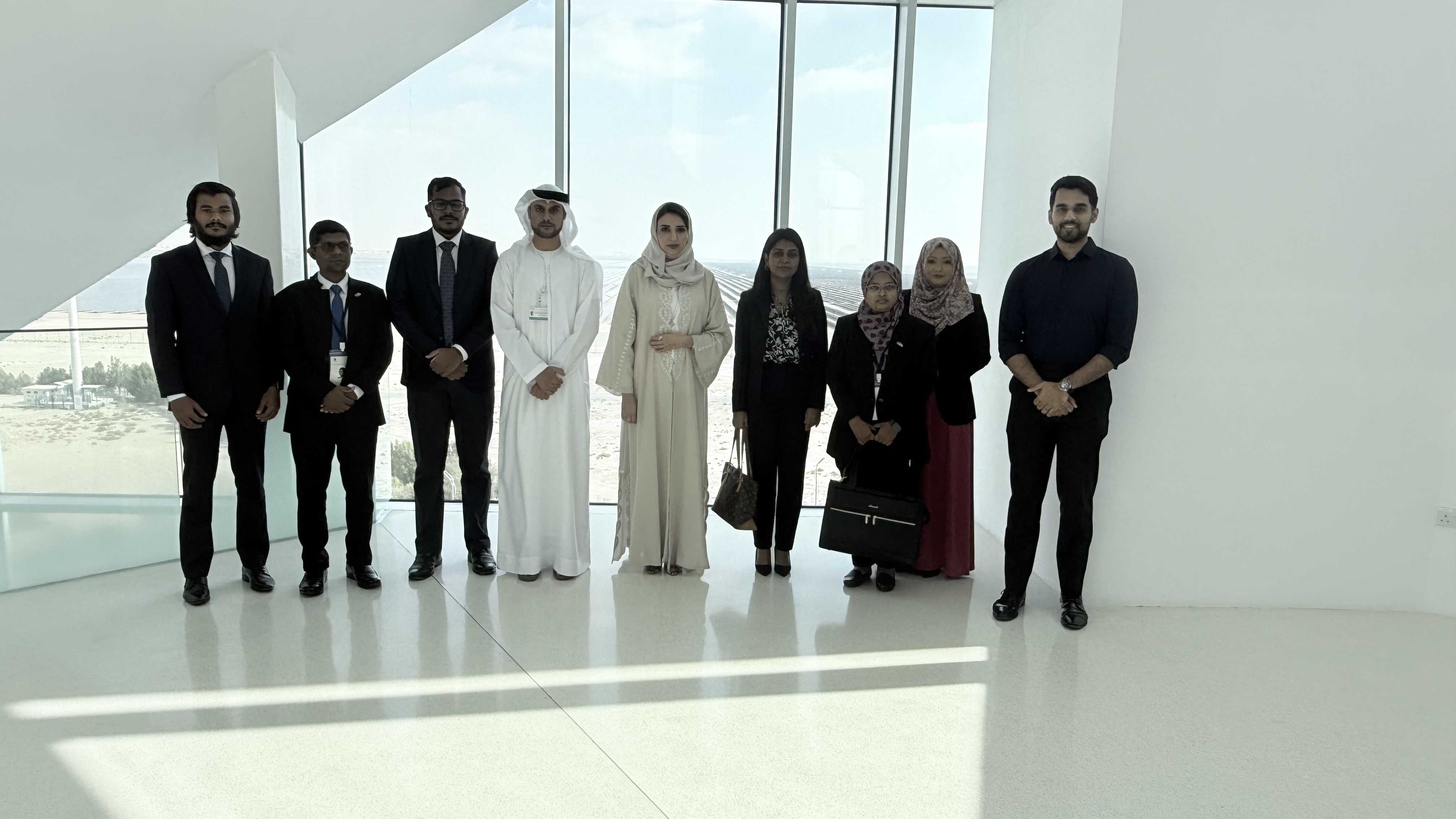 High-level delegation from the Maldives learns about DEWA’s best practices in renewable energy during a visit to the Mohammed bin Rashid Al Maktoum Solar Park